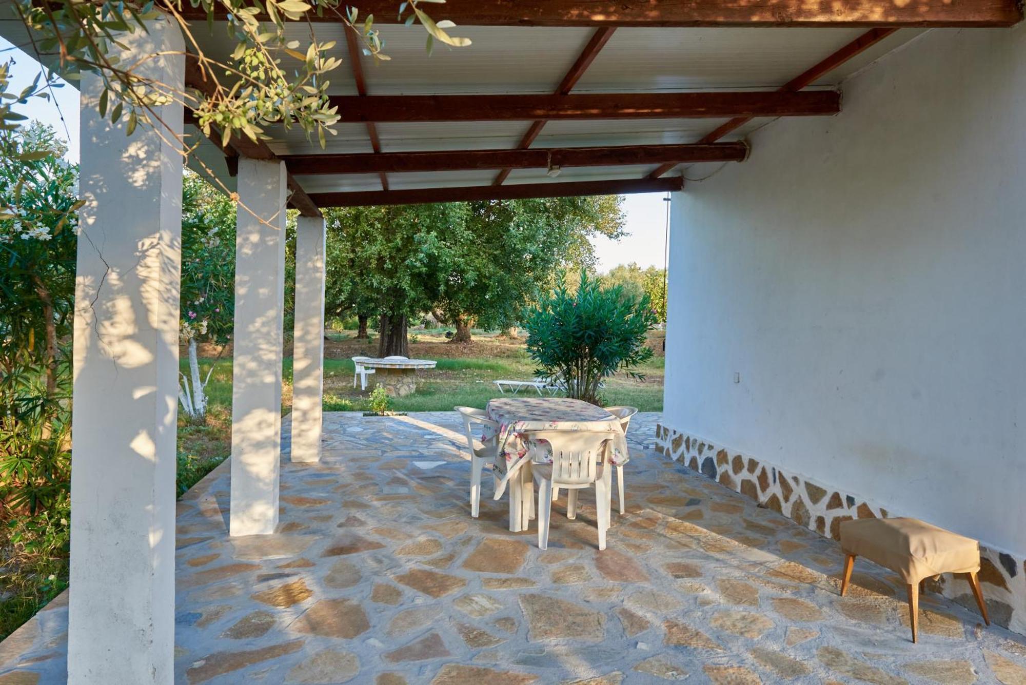 Rania / Zante Drosia Kypseli