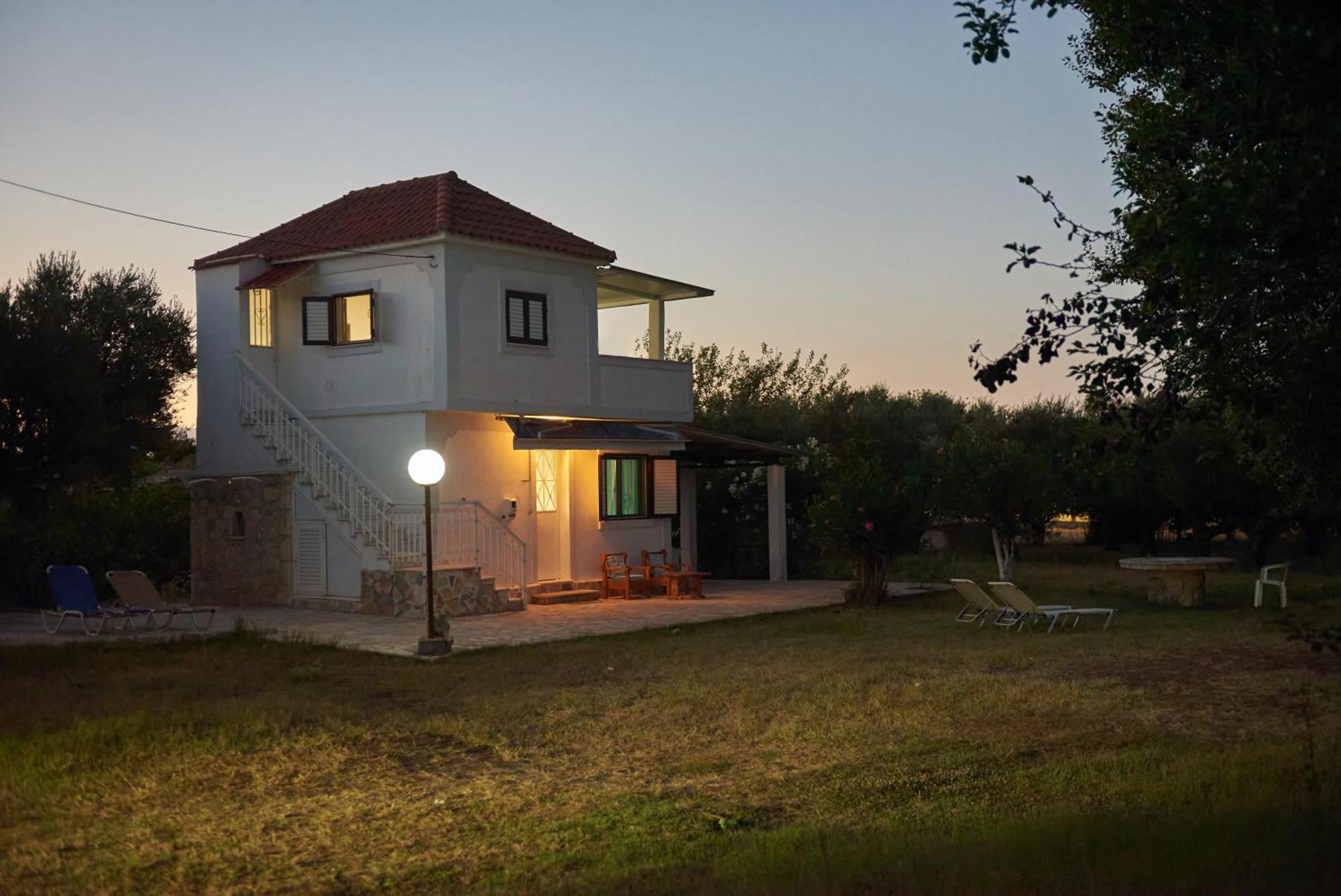 Rania / Zante Drosia